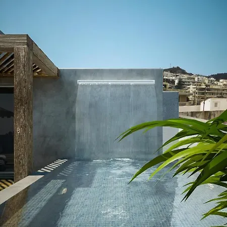 White Swan Ретимно