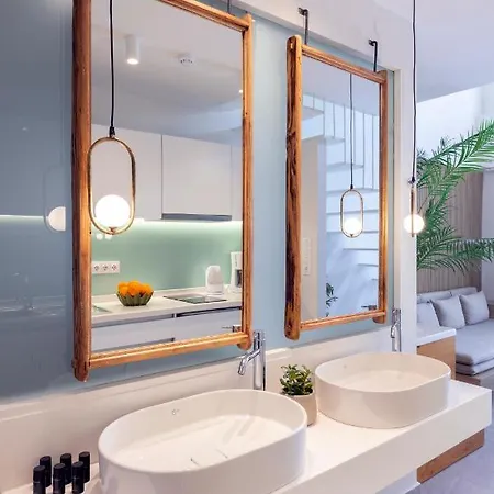 White Swan Rethymnon